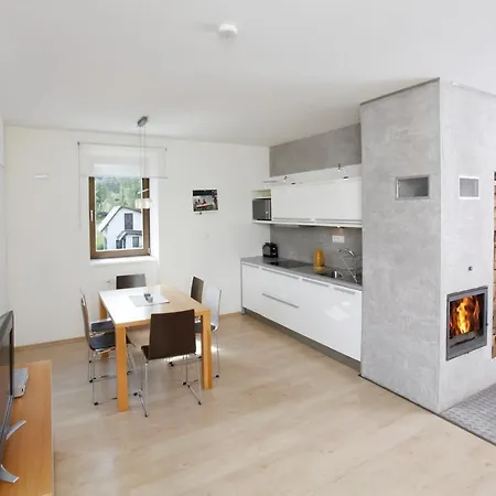 Apartman Stara Skola Vysoké nad Jizerou Exterior photo